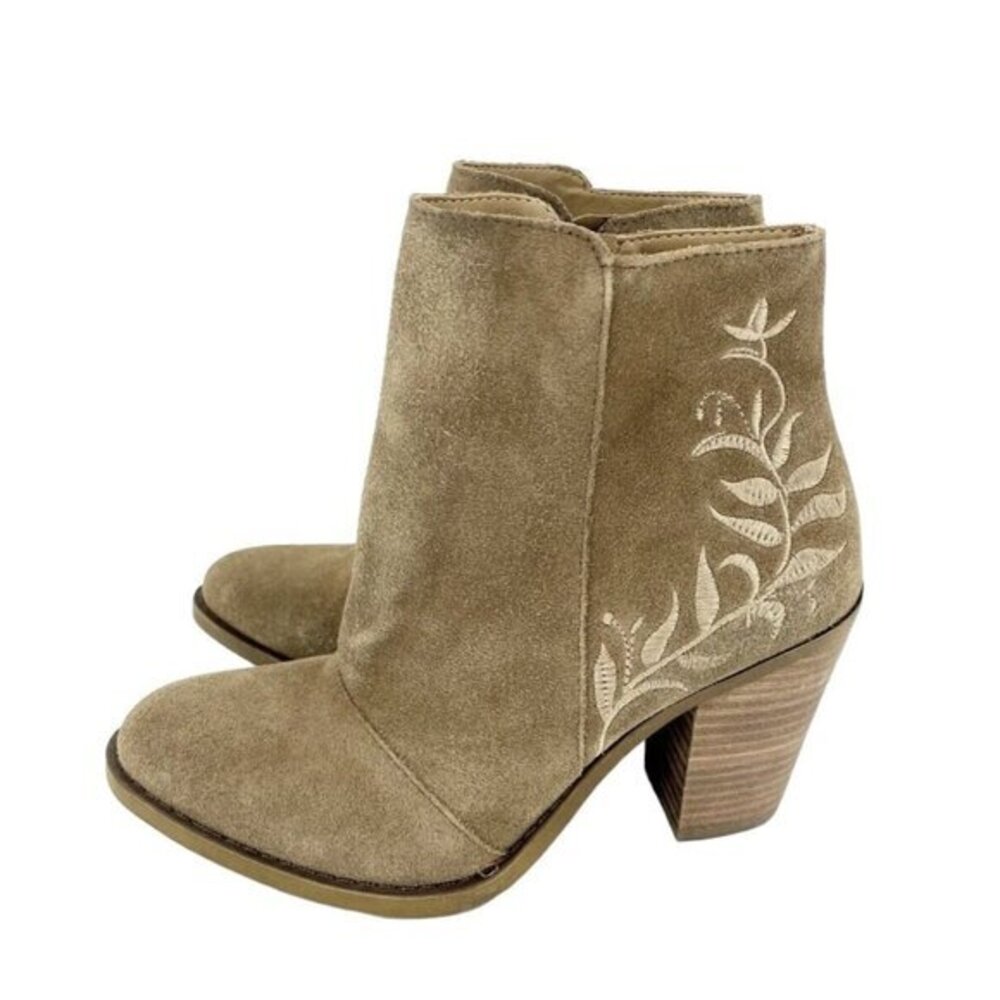 Lucky Brand Boots Suede Embroidered Ankle Boots Heel Leather SZ 7 New
